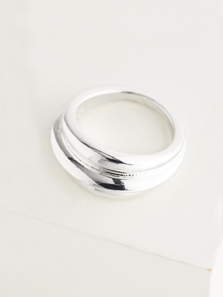 Silver Tone Chunky Ring Made With Recycled Zinc - Image 4 of 4 Silver Tone Chunky Ring Made With Recycled Zinc - Image 4 of 4