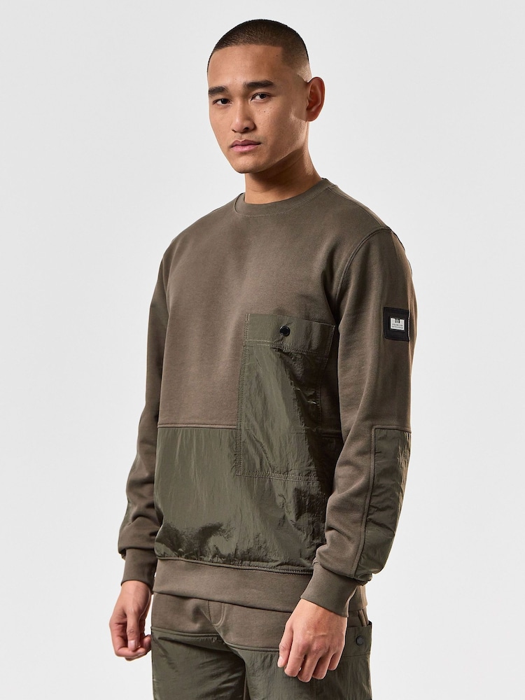 Weekend Offender Mens Green Castle Sirenko Sweat Top - Image 1 of 6