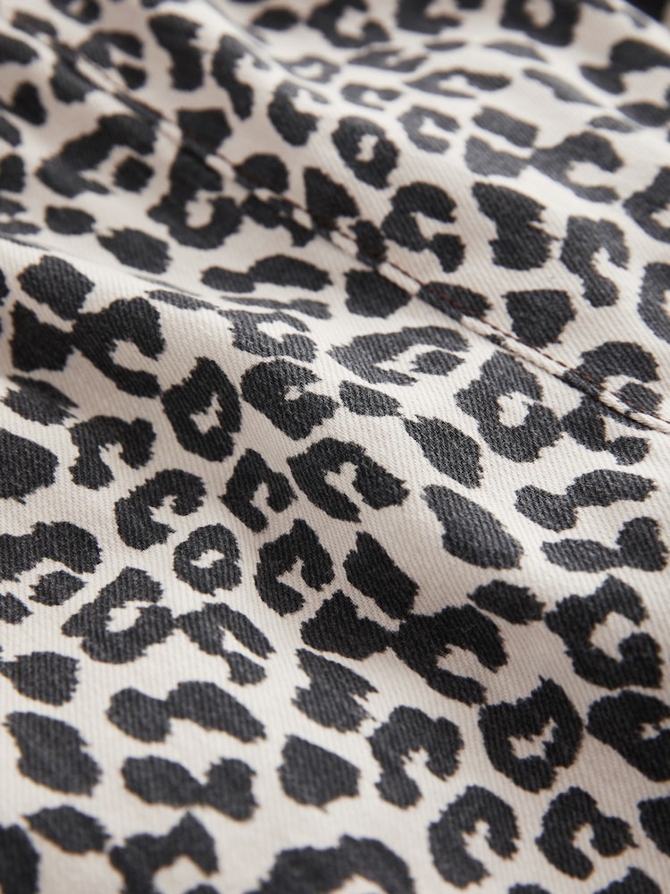 Leopard Print Pull-On Lightweight Denim Shorts - Image 4 of 7