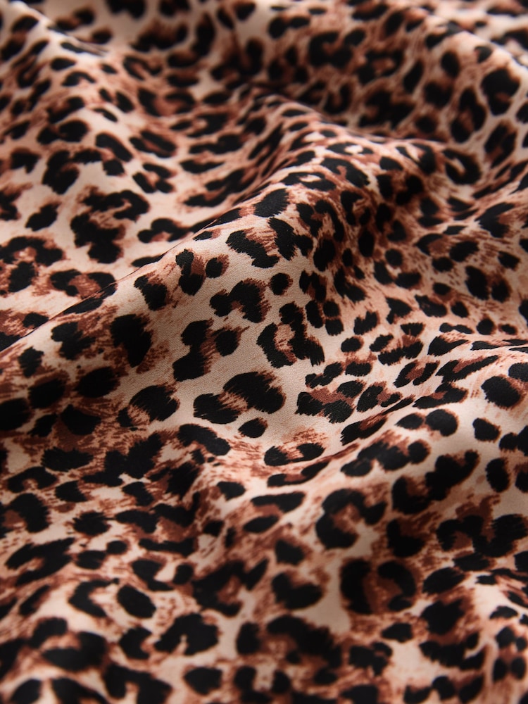 Rockett St George Satin-Pyjama mit durchgehender Knopfleiste - Image 12 of 12