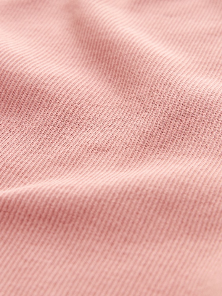 Rosa - Slim Fit Scoop Neck Stretch Rib Short Sleeve T-Shirt - Imagen 7 de 7 Rosa - Slim Fit Scoop Neck Stretch Rib Short Sleeve T-Shirt - Imagen 7 de 7