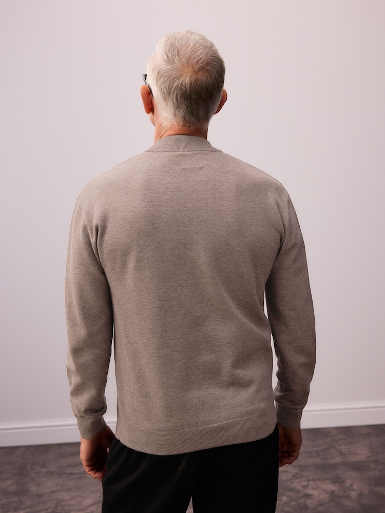 Grège foncé - Uni - Coupe classique Soft Touch Premium Knitted Col rond Pull - Image 3 of 6