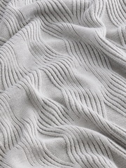 رمادي ثلجي - Regular Fit Textured Knit Quarter Zip Polo Shirt - صورة 8 من 8