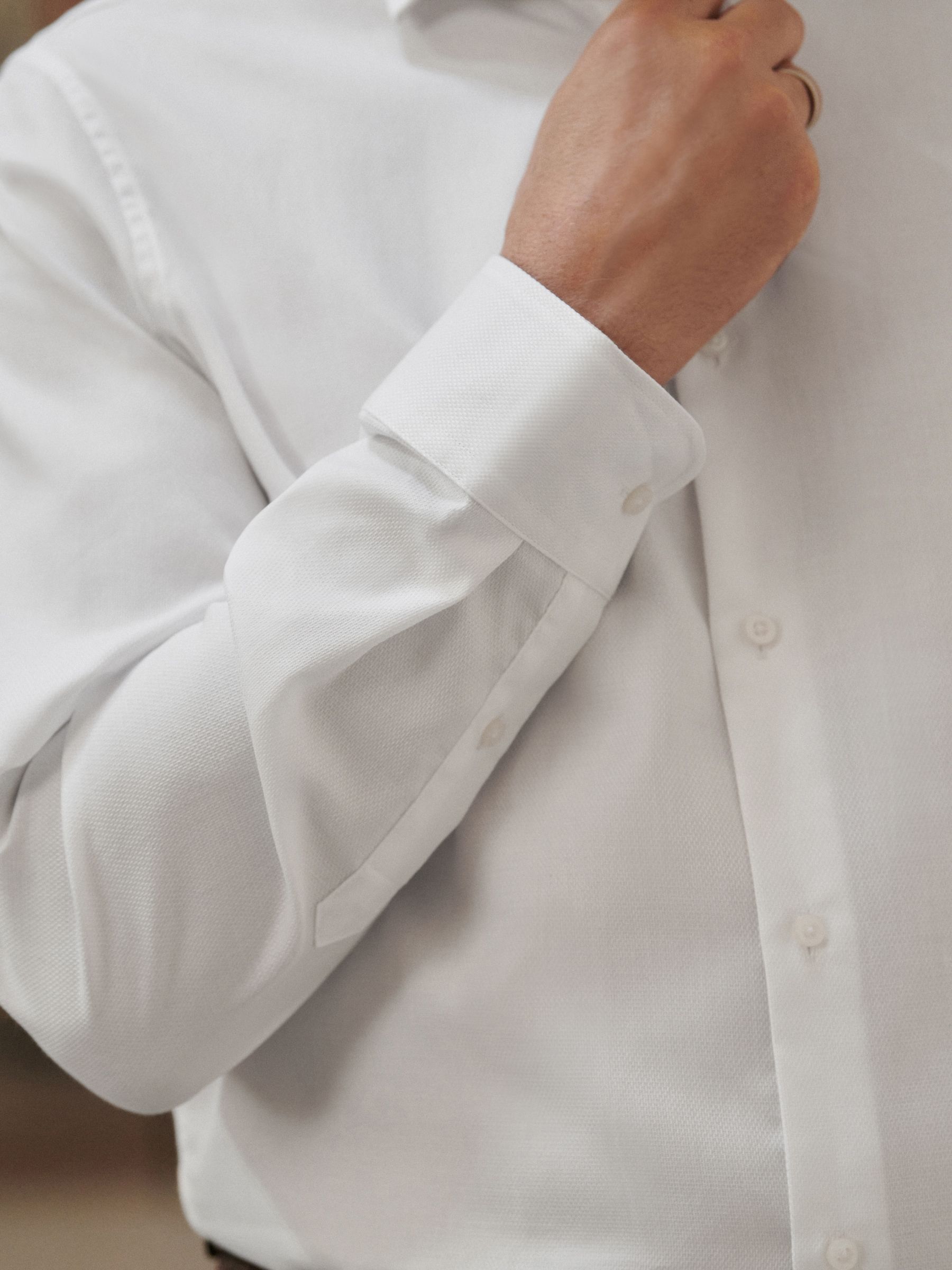 Buy White Regular Fit Textured 100% Cotton Poplin Long Sleeve Single ...