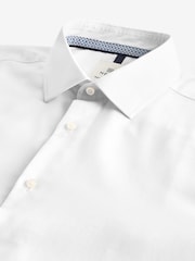 Bela - v standardnem kroju tekstured 100% bombaž poplin dolg rokav; z dolgimi rokavi z enojno manšeto srajce With Cutaway Collar - Slika 7 iz 7