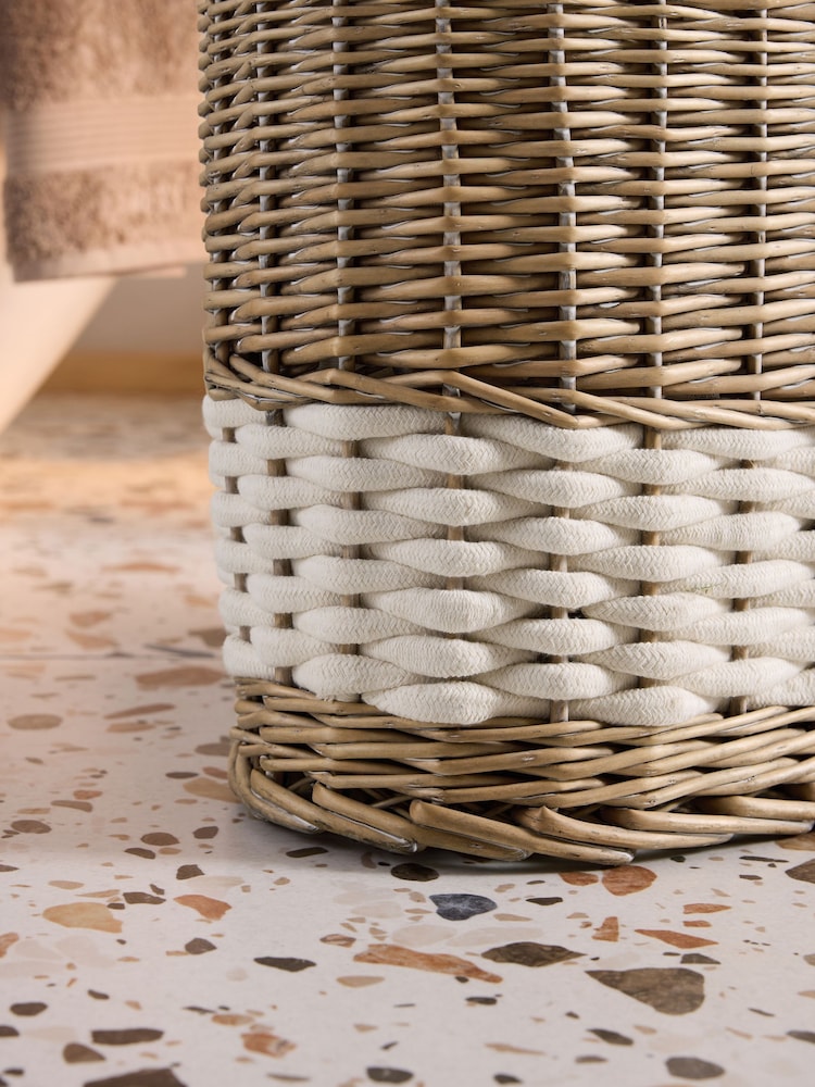 Malvern Chalk Laundry Basket - Image 2 of 4