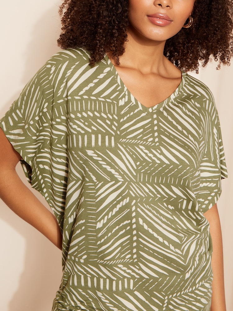 Friends Like These Green Palm Print Petite Short Sleeve V Neck Tunic Top - Image 2 of 4 Friends Like These Green Palm Print Petite Short Sleeve V Neck Tunic Top - Image 2 of 4