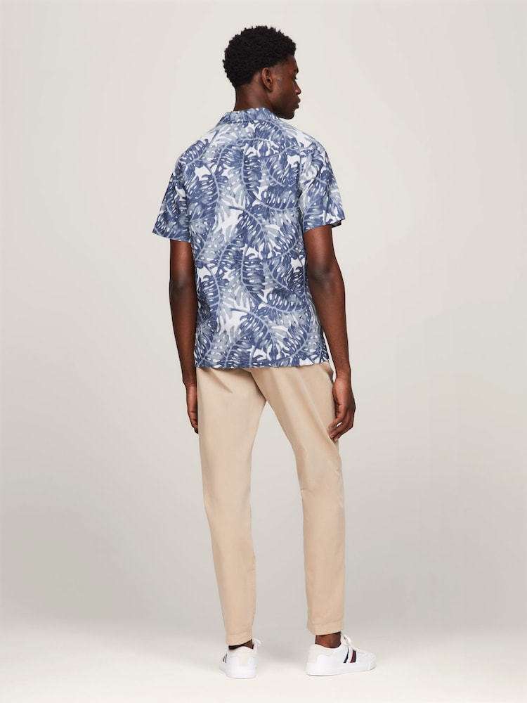 Tommy Hilfiger Blue Print Short Sleeve 100% Linen Shirt - Image 2 of 6 Tommy Hilfiger Blue Print Short Sleeve 100% Linen Shirt - Image 2 of 6