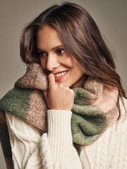 Laura Ashley Green/Pink Chunky Check Scarf - Image 6 of 8