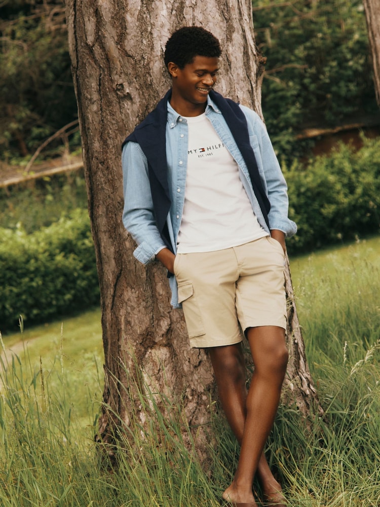 Tommy Hilfiger Natural 1985 Harlem Cargo Shorts - Image 2 of 6