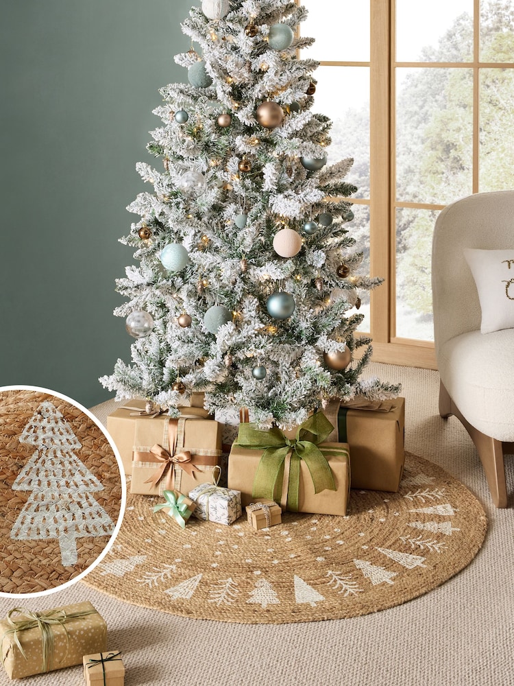 Natural Jute Scandi Christmas Tree Mat - Image 1 of 3