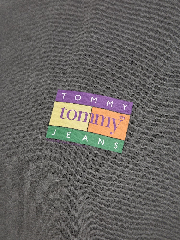 Tommy Jeans Grey Oversized Crop 100% Cotton T-Shirt - Image 6 of 6