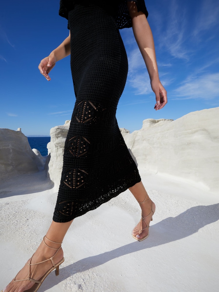 Lipsy Black Petite Bardot Crochet Knit Maxi Dress - Image 4 of 4 Lipsy Black Petite Bardot Crochet Knit Maxi Dress - Image 4 of 4