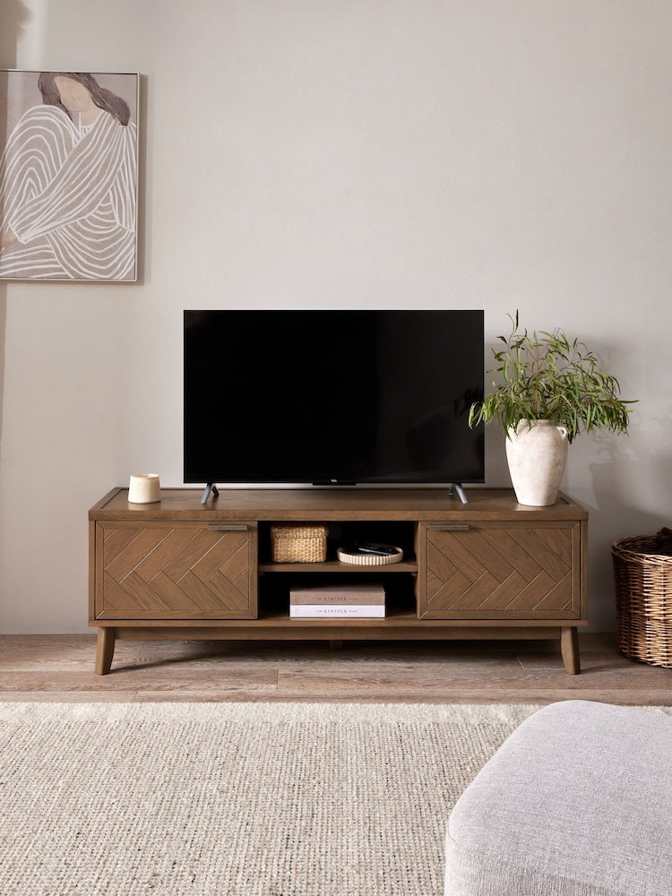 Natural Tetbury Solid Oak and veneer Up to 65 inch TV Unit - Image 1 of 9
