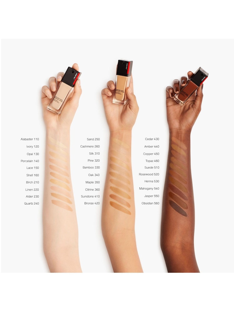 Shiseido Synchro Skin Radiant Lifting Foundation - Image 5 of 5