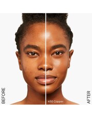Shiseido Synchro Skin Radiant Lifting Foundation - Image 2 of 5