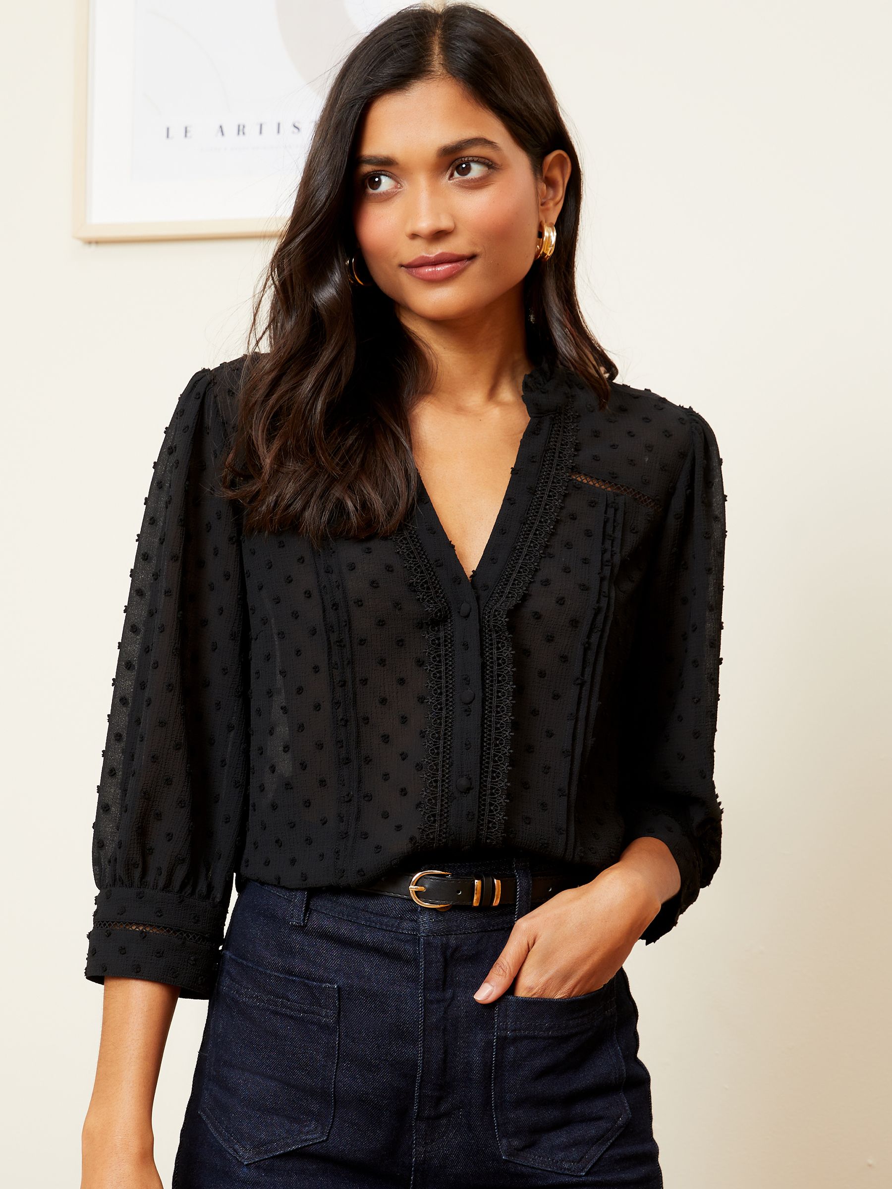 Black Dobby Trim Insert Blouse – Ro&Zo