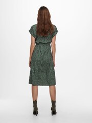 Only Green Midi Animal Shirt Dress - Image 3 of 5