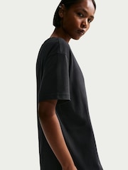 Nike Black Sportswear Essential Oversized T-Shirt - Image 4 of 5