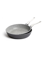 Masterclass Set of 2 Non-Stick Cast Aluminium Frying Pans - 3şəkildən 3 şəkil