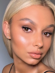 Iconic London Radiance Booster - Image 5 of 6