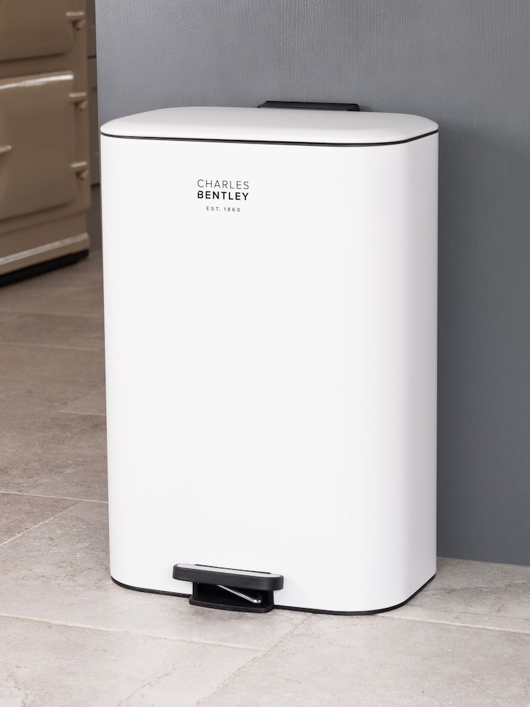Charles Bentley White 30L Slimline Kitchen Pedal Bin - Image 1 of 6