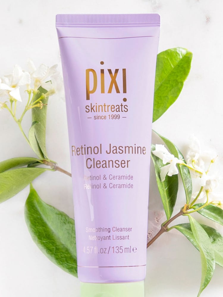 Pixi Retinol Jasmine Cleanser 135ml - Image 2 of 2