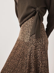 Mint Velvet Green Floral Print Midi Skirt - Image 3 of 7