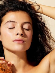 Nuxe Huile Prodigieuse® Florale Multi-Purpose Dry Oil for Face, Body and Hair 30ml - Image 3 of 3