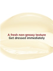 Clarins Self Tanning Instant Gel 125ml - Image 3 of 6