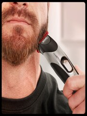 Wahl Colour Trim Stubble & Beard Trimmer Kit - Image 5 of 5