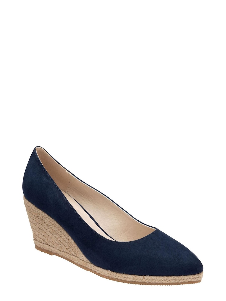Lotus Schuhe Espandrilles mit geschlossener Zehenpartie und Absatz - Bild 4 von 4 Lotus Schuhe Espandrilles mit geschlossener Zehenpartie und Absatz - Bild 4 von 4