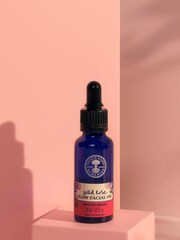 Neals Yard Remedies Wild Rose Glow Facial Oil 30ml - Image 2 of 4