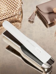 ghd Unplugged  Cordless Hair Straighteners - Image 6 of 6