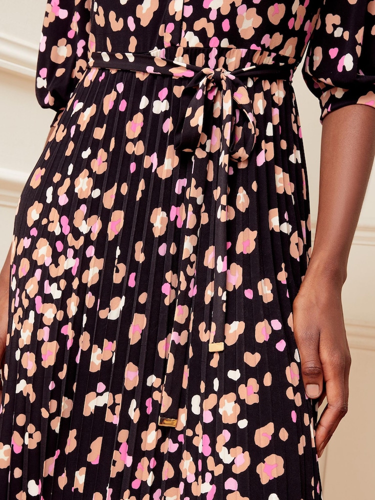 Love & Roses Black and Nude Jersey Pleated Belted Midi Summer Shirt Dress - Image 4 of 4 Love & Roses Black and Nude Jersey Pleated Belted Midi Summer Shirt Dress - Image 4 of 4