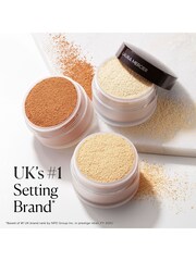 Laura Mercier Translucent Loose Setting Powder - Image 5 of 5