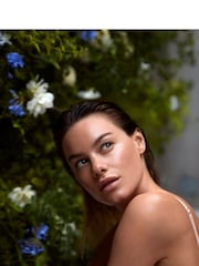 Laura Mercier Nourishing Rose Oil 30ml - Image 5 of 5