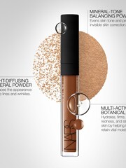 NARS Radiant Creamy Concealer - Image 6 of 6