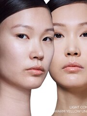 TOM FORD Traceless Soft Matte Foundation 30ml - Image 2 of 4