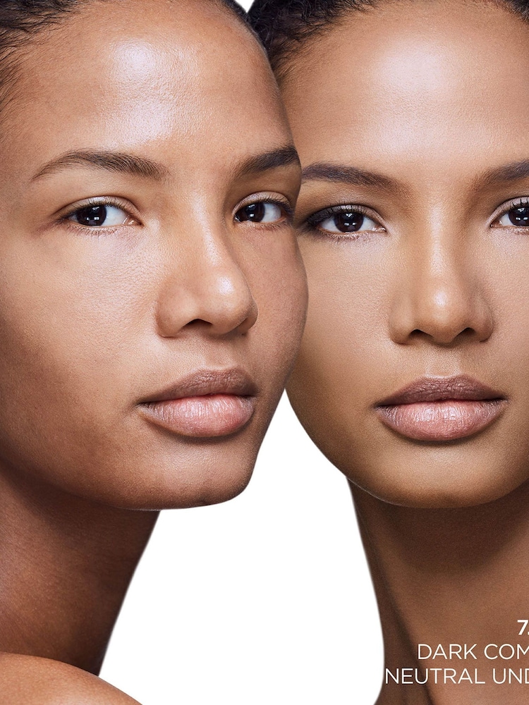 TOM FORD Traceless Soft Matte Foundation 30ml - Image 2 of 4