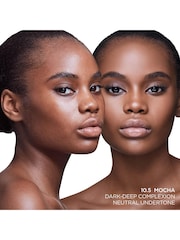 Tom Ford Traceless Soft Matte Foundation 30ml - Image 2 of 4