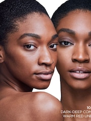 TOM FORD Traceless Soft Matte Foundation 30ml - Image 2 of 4