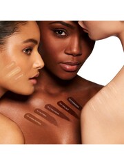 TOM FORD Traceless Foundation Stick 15g - Image 2 of 3