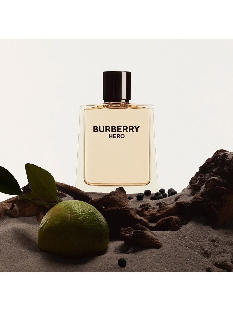 BURBERRY Hero Eau de Toilette For Him 50ml - Image 2 of 5 BURBERRY Hero Eau de Toilette For Him 50ml - Image 2 of 5