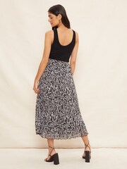 Friends Like These Grey Pleated Summer Midi Skirt - Image 4 of 4