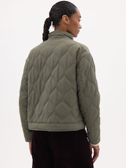 Hush Green Viv Lined Quilted Jacket - Image 3 of 5