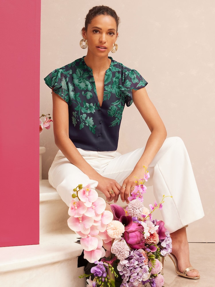 V&A | Love & Roses Teal Floral Petite Printed Ruffle V Neck Flutter Sleeve Button Up Blouse - Image 4 of 4 V&A | Love & Roses Teal Floral Petite Printed Ruffle V Neck Flutter Sleeve Button Up Blouse - Image 4 of 4