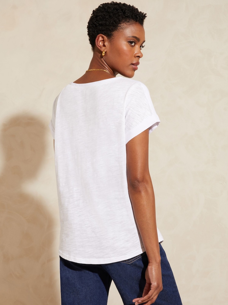 Love & Roses White Crew Neck Woven Trim Linen Look Jersey T-Shirt - Image 2 of 3