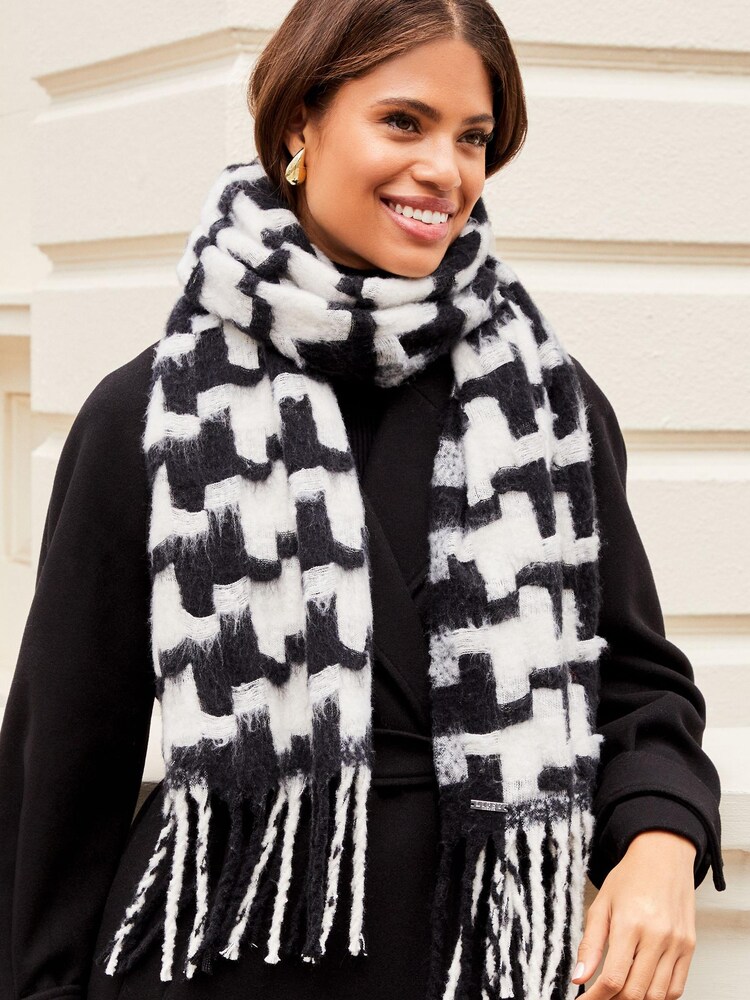Lipsy Black/White Super Soft Chunky Brushed Large Scarf - Image 1 of 4 Lipsy Black/White Super Soft Chunky Brushed Large Scarf - Image 1 of 4
