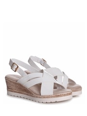 Linzi Myla Espadrilles mit überkreuzten Riemen, Fersenriemen und Keilabsatz - Bild 3 von 4